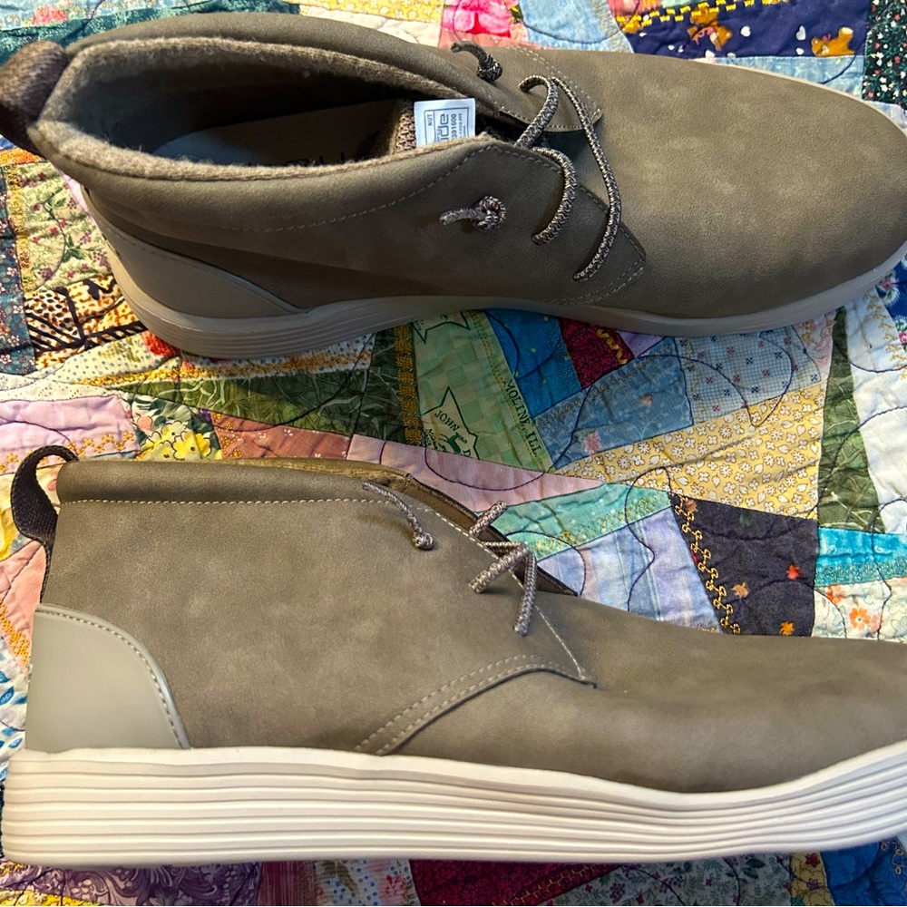 Men’s Hey Dude shoes